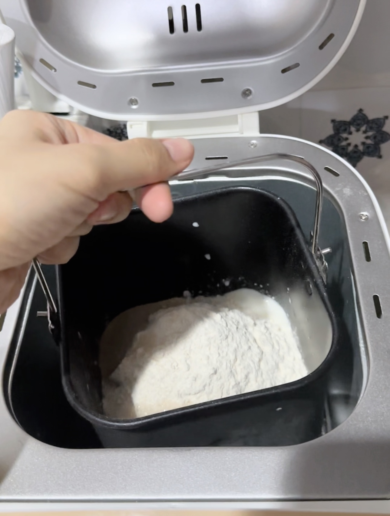 Making Burger Buns using Breadmaker